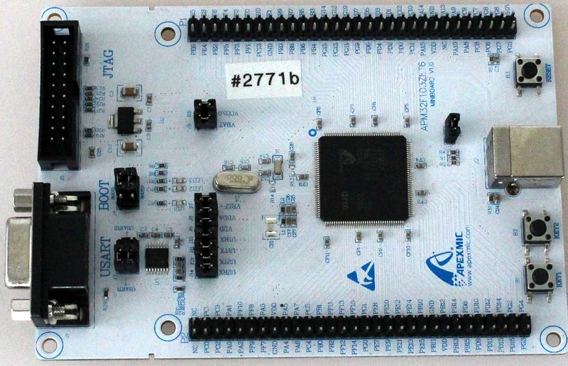 File:APEXMIC APM32F103ZET6.jpg