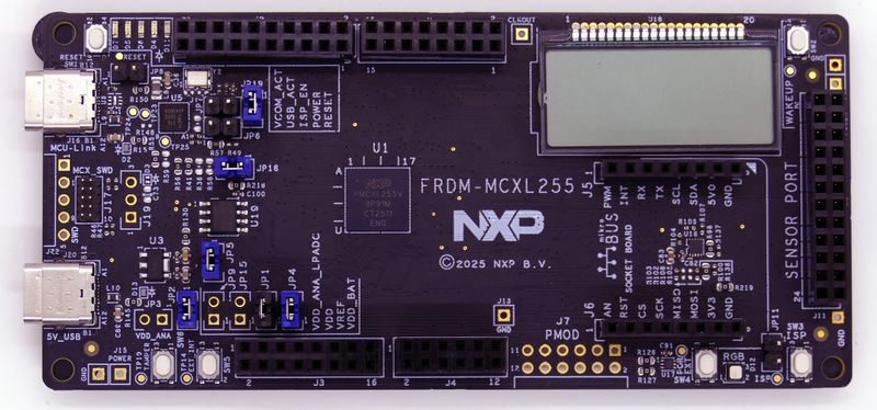 File:NXP FRDM MCXL255.jpg
